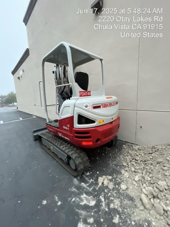 2025 TAKEUCHI TB235-2R