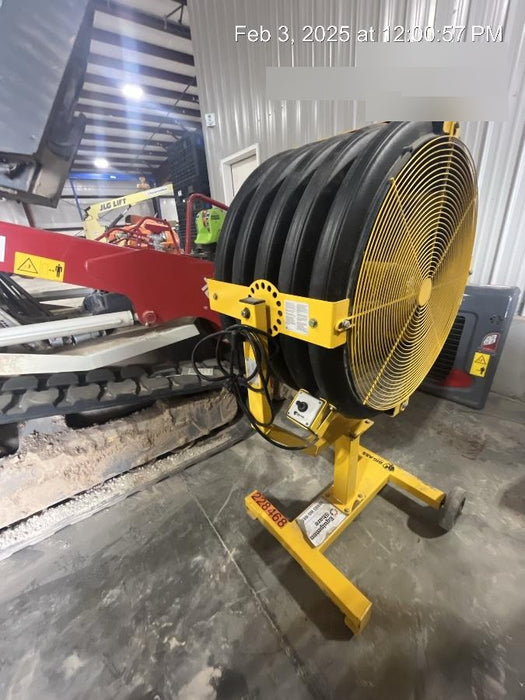 2022 BIG ASS FANS Yellow Jacket