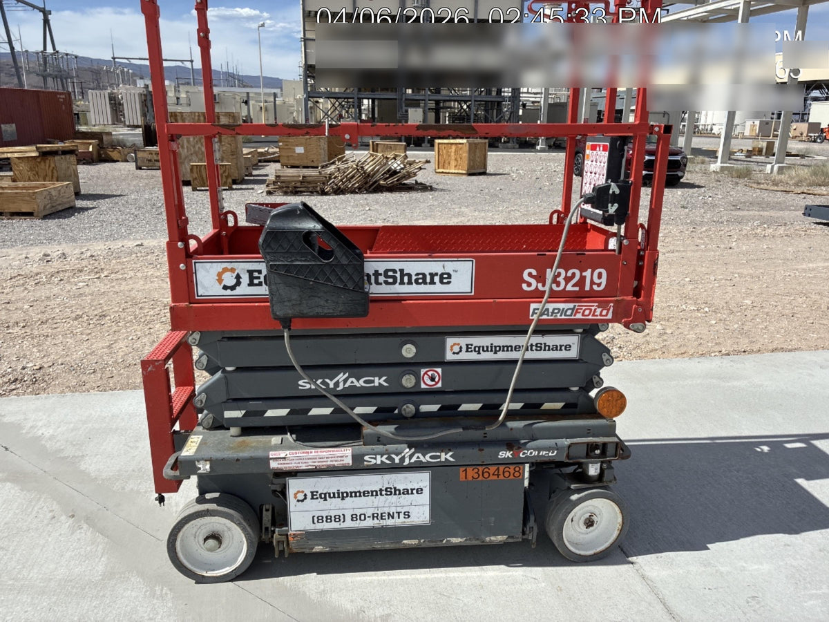 2021 SKYJACK SJ3219