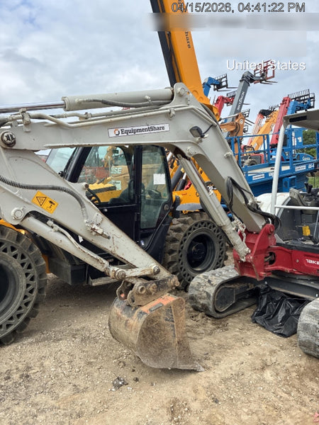 2022 TAKEUCHI TB250-2R