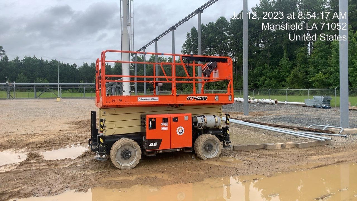 2022 JLG RT4069