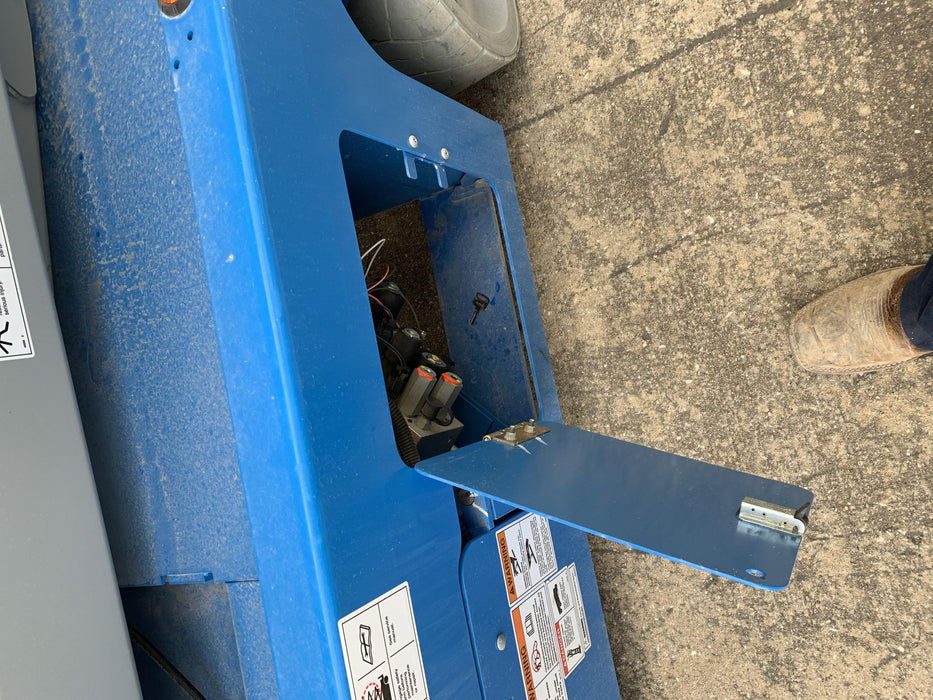 2020 Genie GS-3246 Standard, Folding full height swing gate