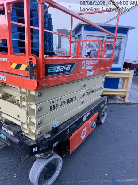 2025 JLG ES3246