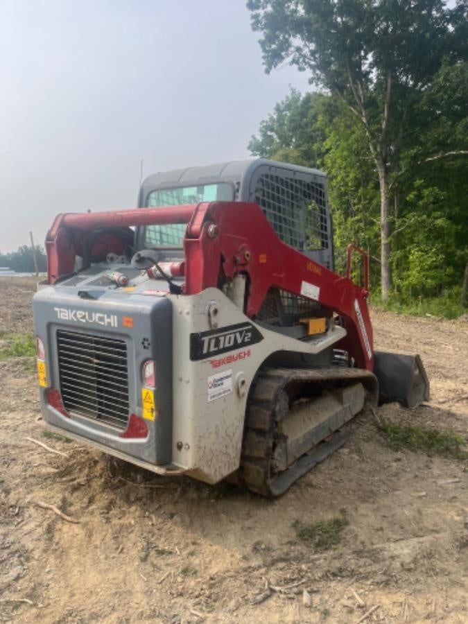 2021 TAKEUCHI TL10V2-CR