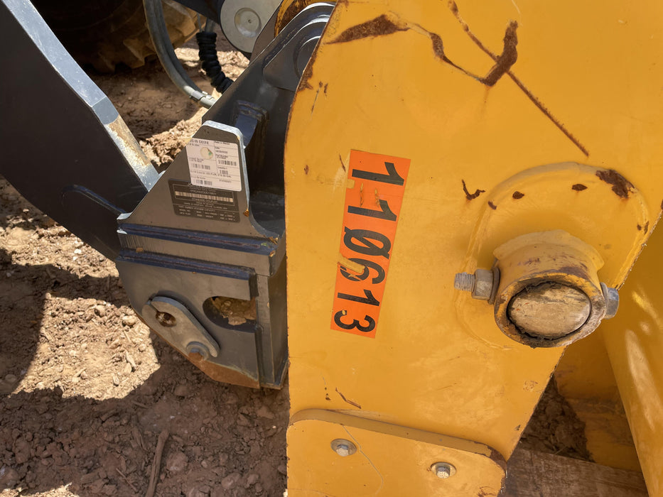 2020 JOHN DEERE 96" Loader Fork Carriage - John Deere