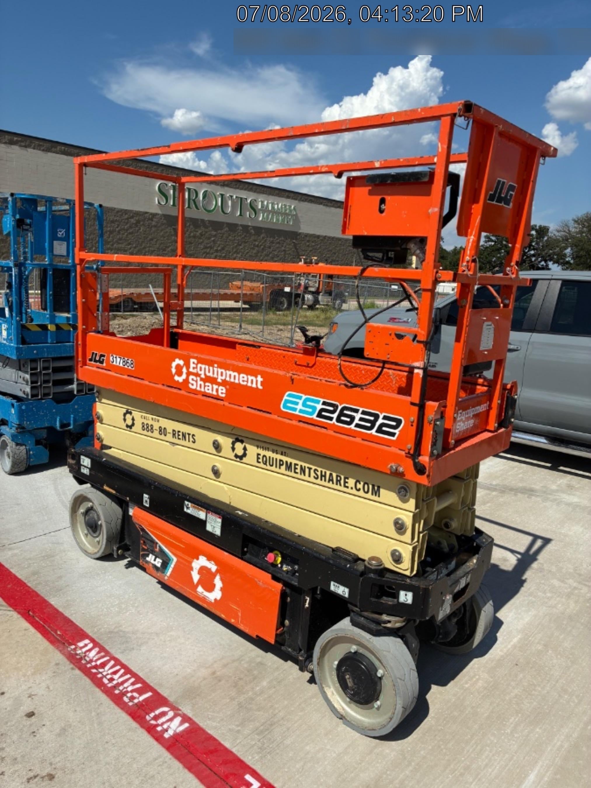 2023 JLG ES2632