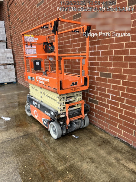 2022 JLG ES1932