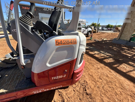 2025 TAKEUCHI TB235-2R