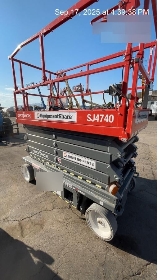 2022 SKYJACK SJ4740