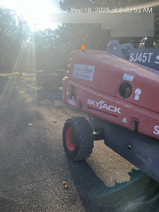 2017 SKYJACK SJ45T+