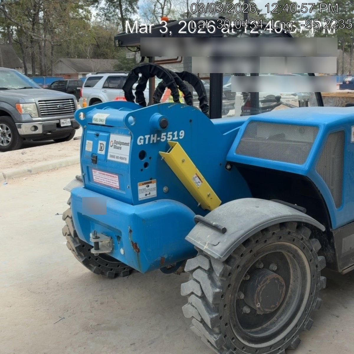 2020 Genie GTH-5519 Cab/Heat/Air, Solid Tires, Work Lights, Beacon, Aux Hydraulics, Back up Alarm