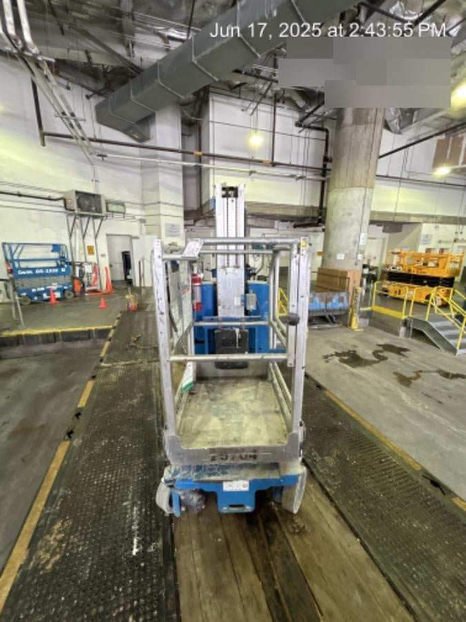2019 GENIE GR-20