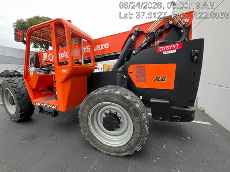 2023 SKYTRAK 8042
