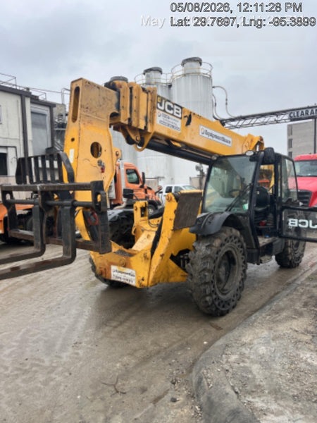 2018 JCB 510-56 JCB 510-56 Telehandler 74 HP w/CAB/HVAC, Beacon, Worklights, Aux Hydraulics, Solid Tires, 60" Carriage/Forks