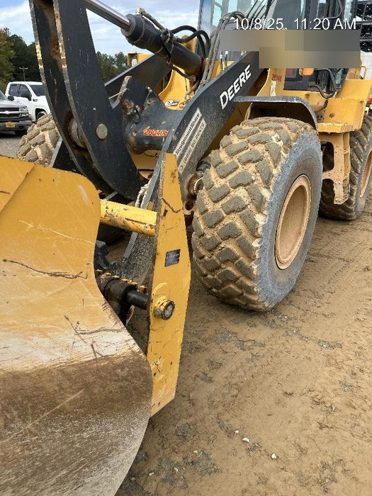 2020 JOHN DEERE 96" Loader Fork Carriage - John Deere