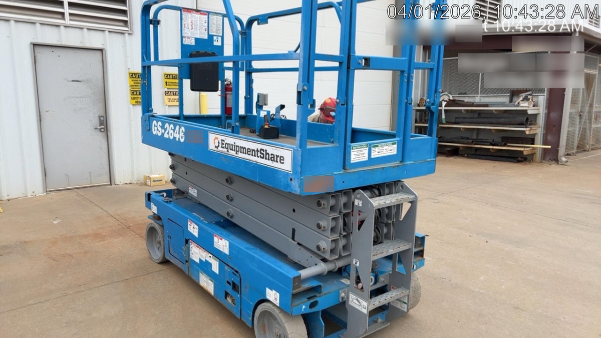 2019 Genie GS-2646 folding rails with full height swing gate