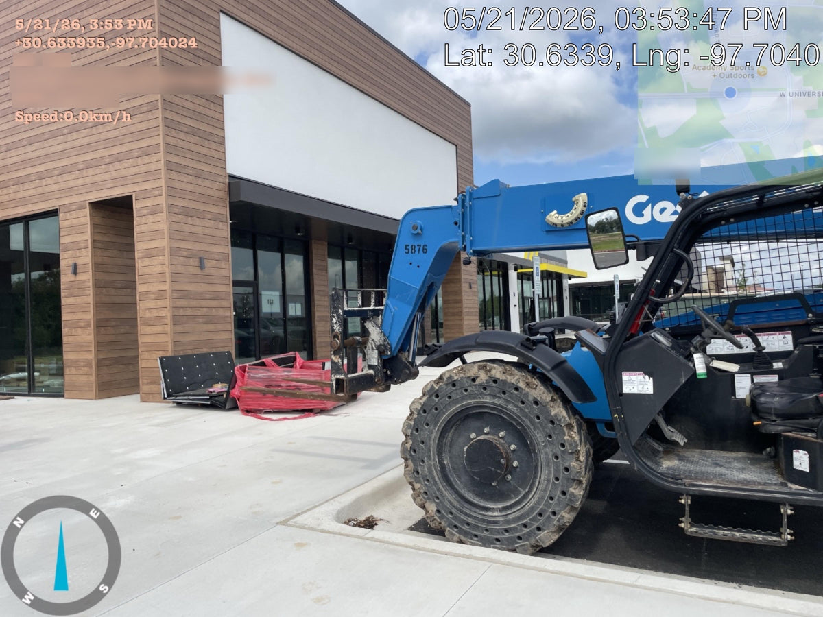 2017 GENIE GTH-844