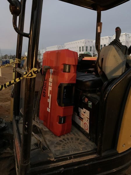 2020 HILTI TE 1000-AVR
