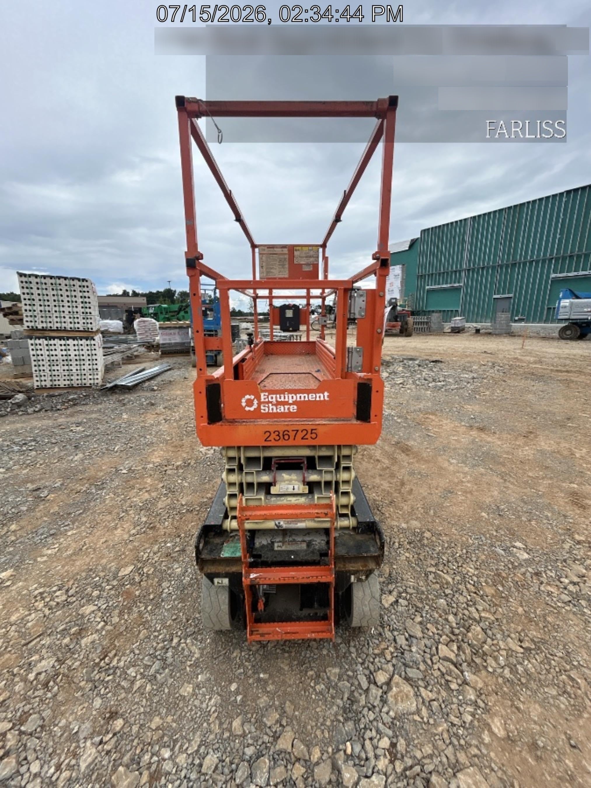 2022 JLG ES2632