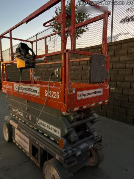 2021 SKYJACK SJ3226