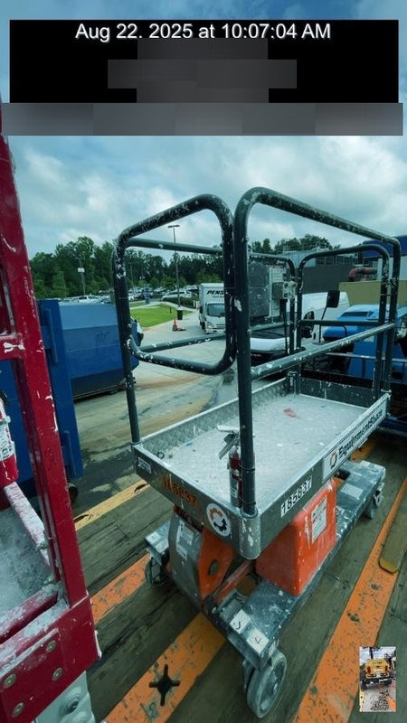 2021 JLG 1030P