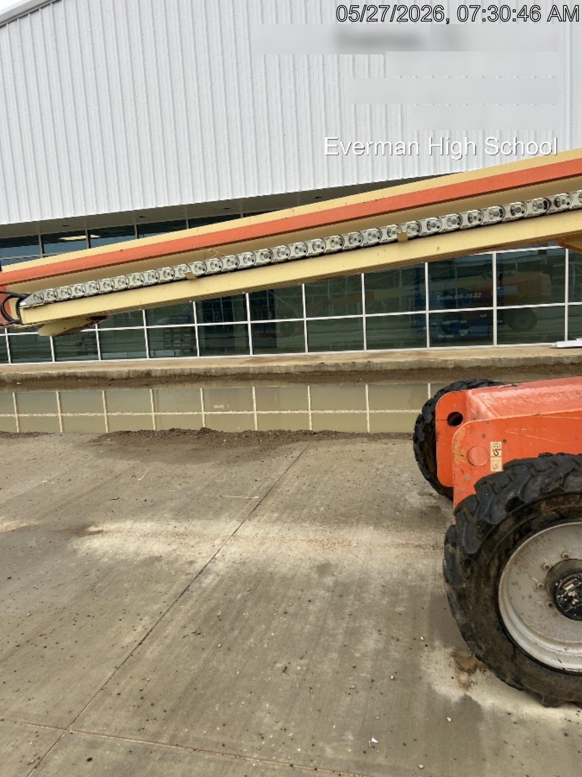 2016 JLG 660SJ