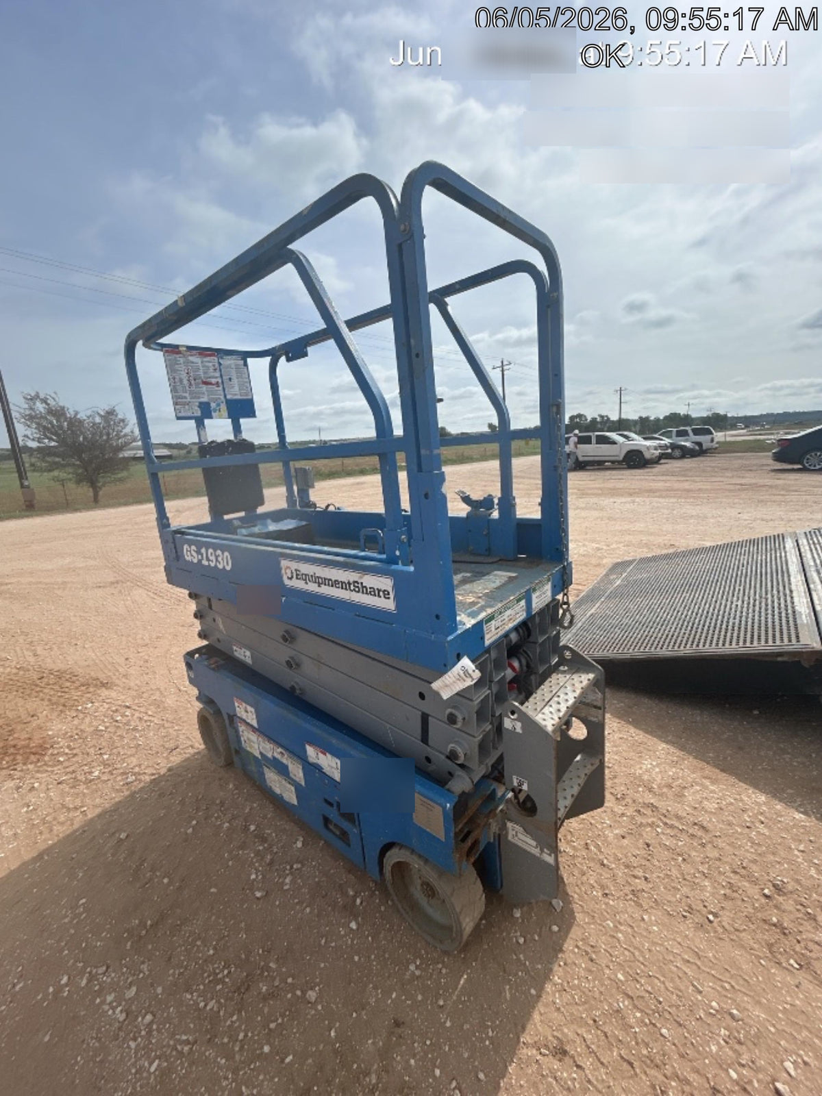 2019 Genie GS-1930 Fixed rails with chain Entry