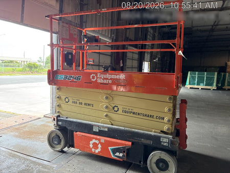 2023 JLG ES3246