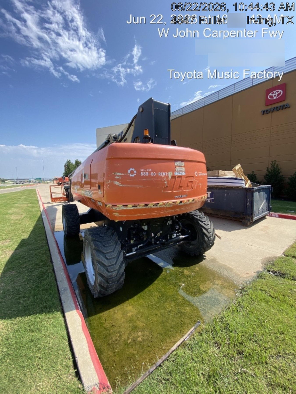 2023 JLG 860SJ