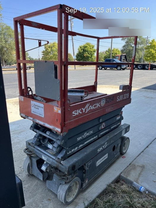 2017 Skyjack SJIII-3219 Skyjack 19' Scissor Lift