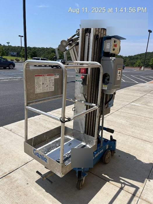 2018 GENIE AWP-30S