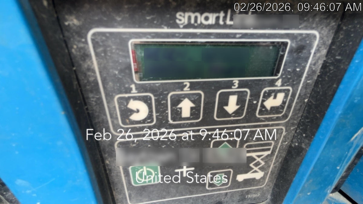 2017 Genie GS-3232 Standard