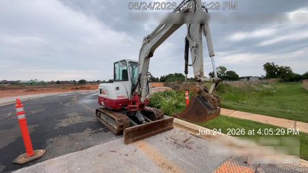2023 TAKEUCHI TB250-2CR