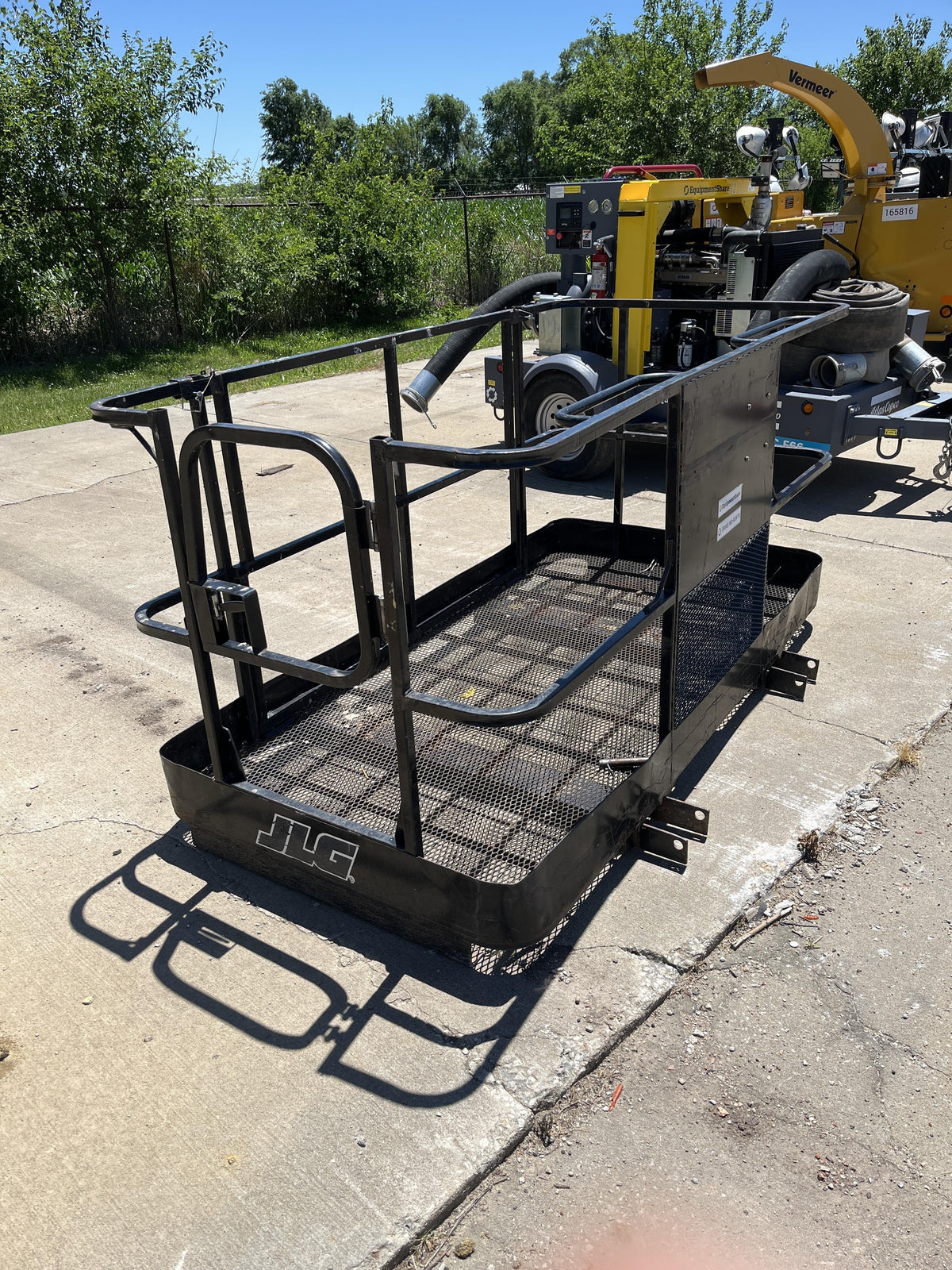 2016 JLG Work Platform, Fork Mounted