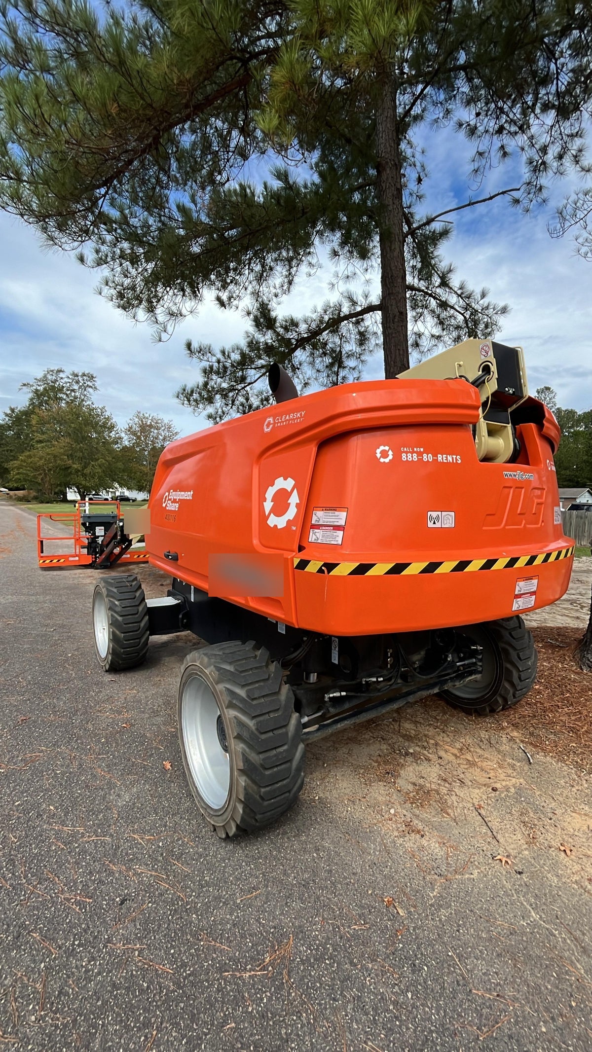 2024 JLG 660SJ