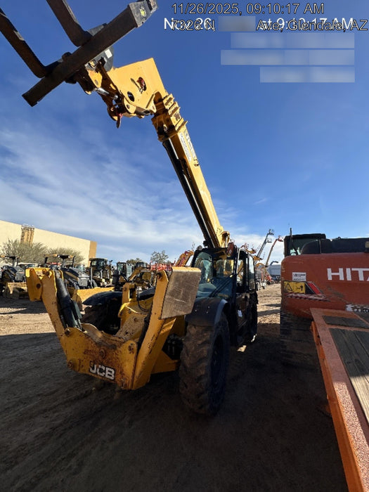 2019 JCB 512-56 74 HP w/CAB/HVAC, Beacon, Aux Hydraulics, Worklights, Solid Tires w/60" Carriage/Forks