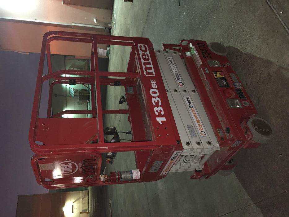 2019 MEC 1330SE MEC 1330SE w/ES Track Hardware, Full Extended 2 Year Warranty