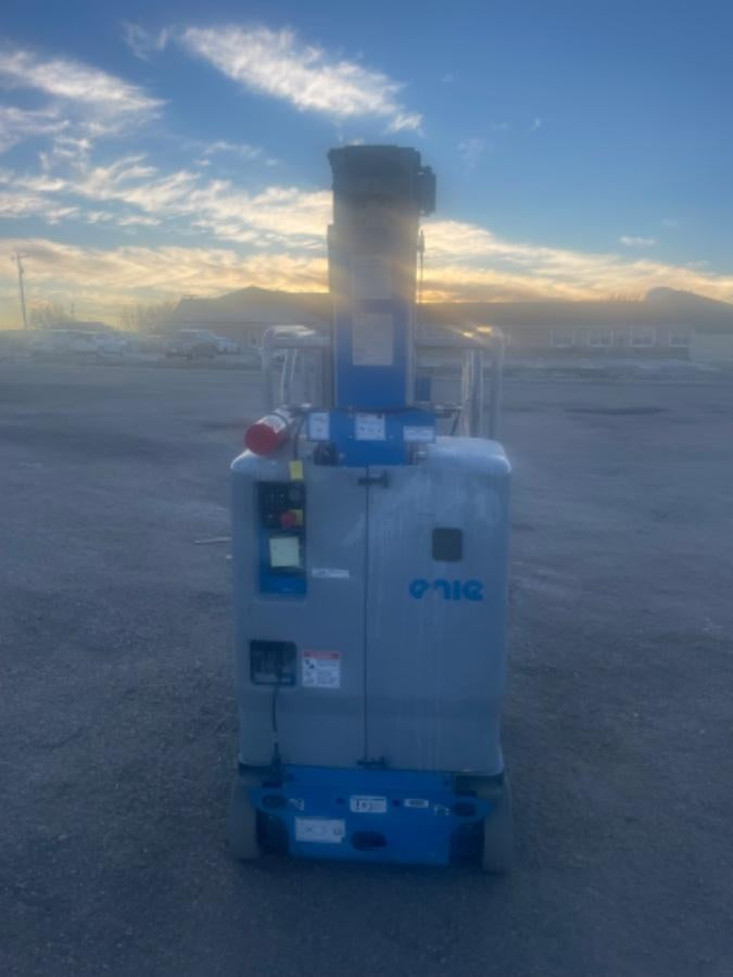 2020 GENIE GR-20