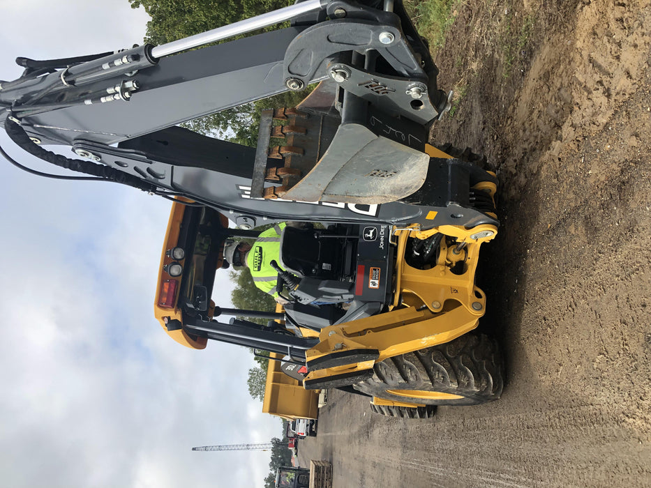 2020 John Deere 310LEP Canopy, 4WD, Standard Stick, Pilot Controls, 2 Way Hydraulics, TAG Manual QC