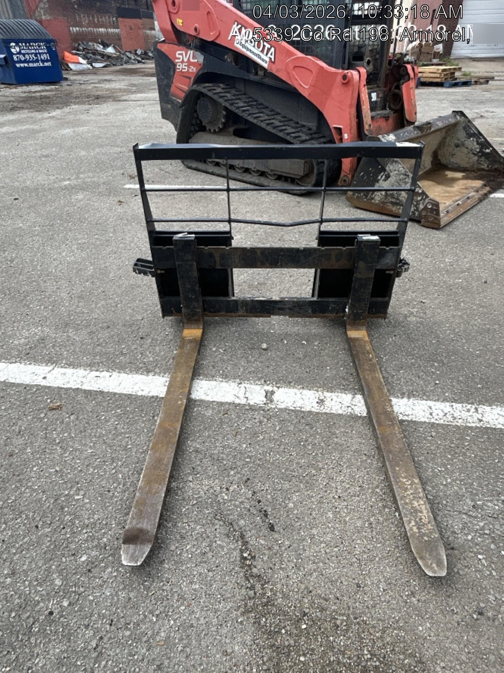 2022 ARROW MATERIAL HANDLING 48" Pallet Forks - Arrow