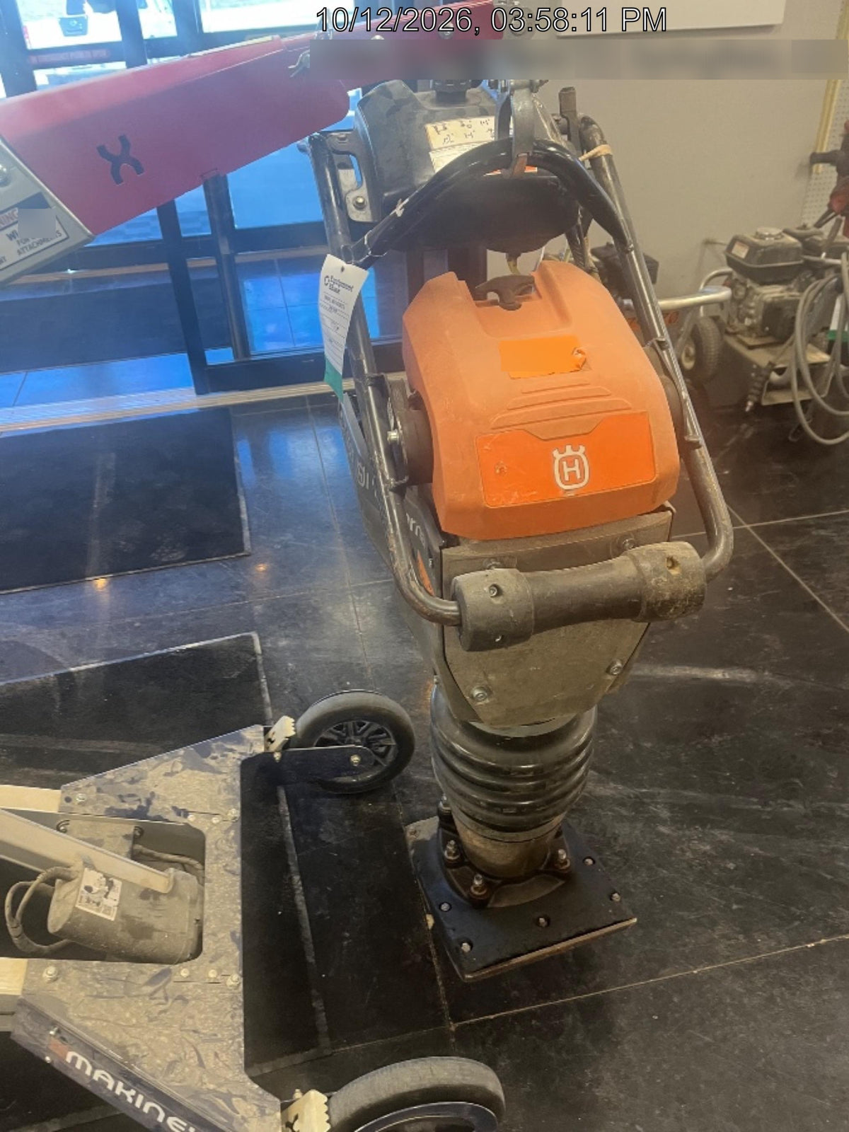 2024 HUSQVARNA LT6005