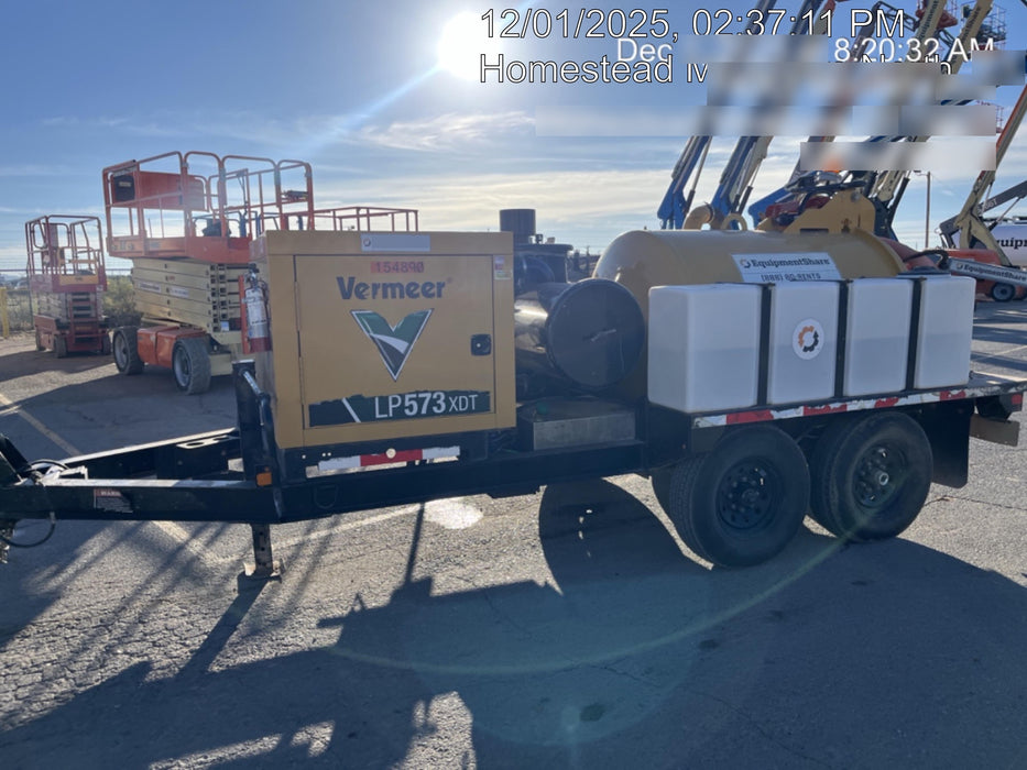 2021 VAC-TRON LP573XDT