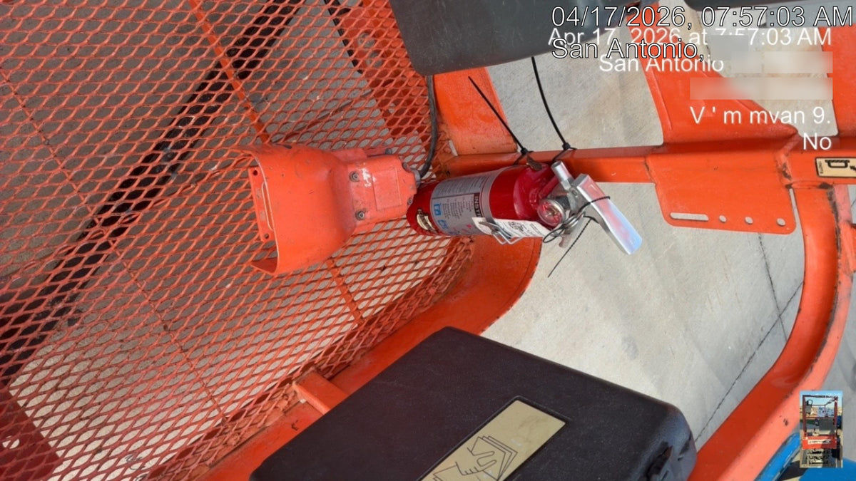 2019 JLG E400AJPN