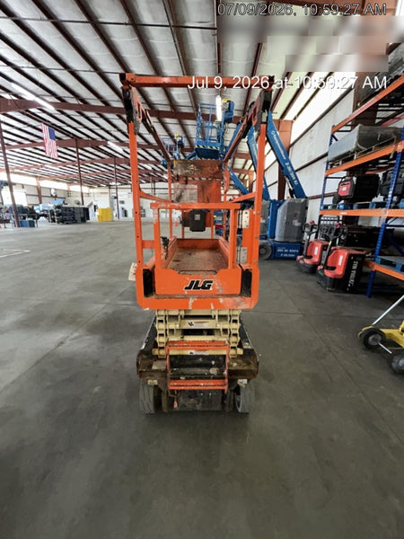 2023 JLG ES1932
