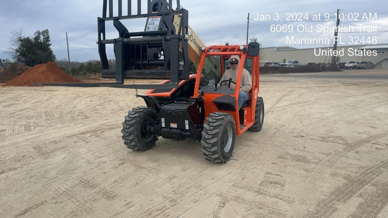 2023 JLG G5-18A