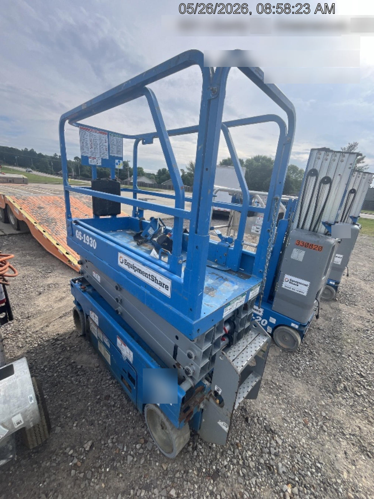 2019 Genie GS-1930 Fixed rails with chain Entry