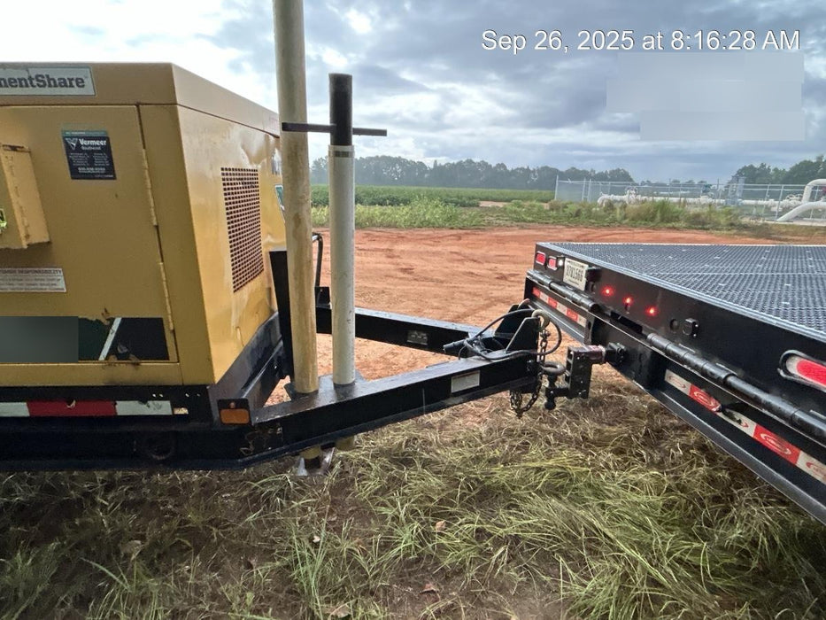 2021 VAC-TRON LP573XDT