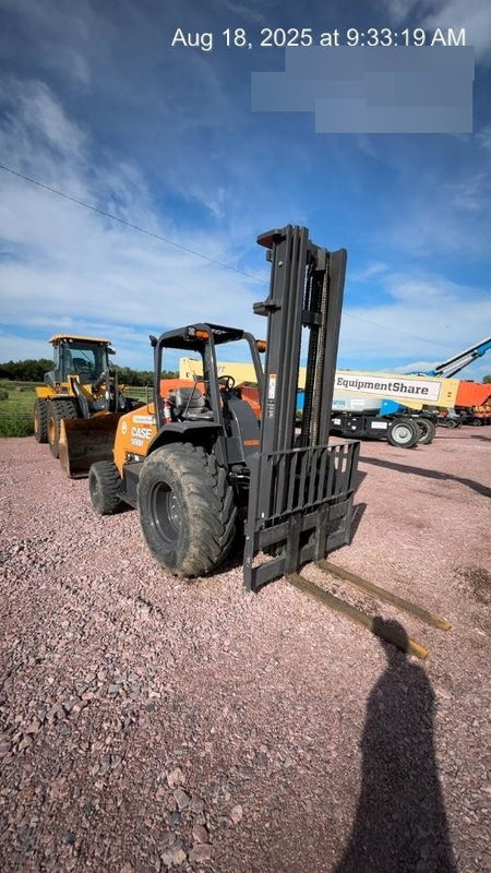 2023 CASE 588H