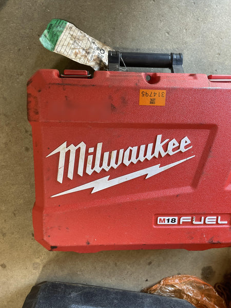 2023 MILWAUKEE 2864-22R