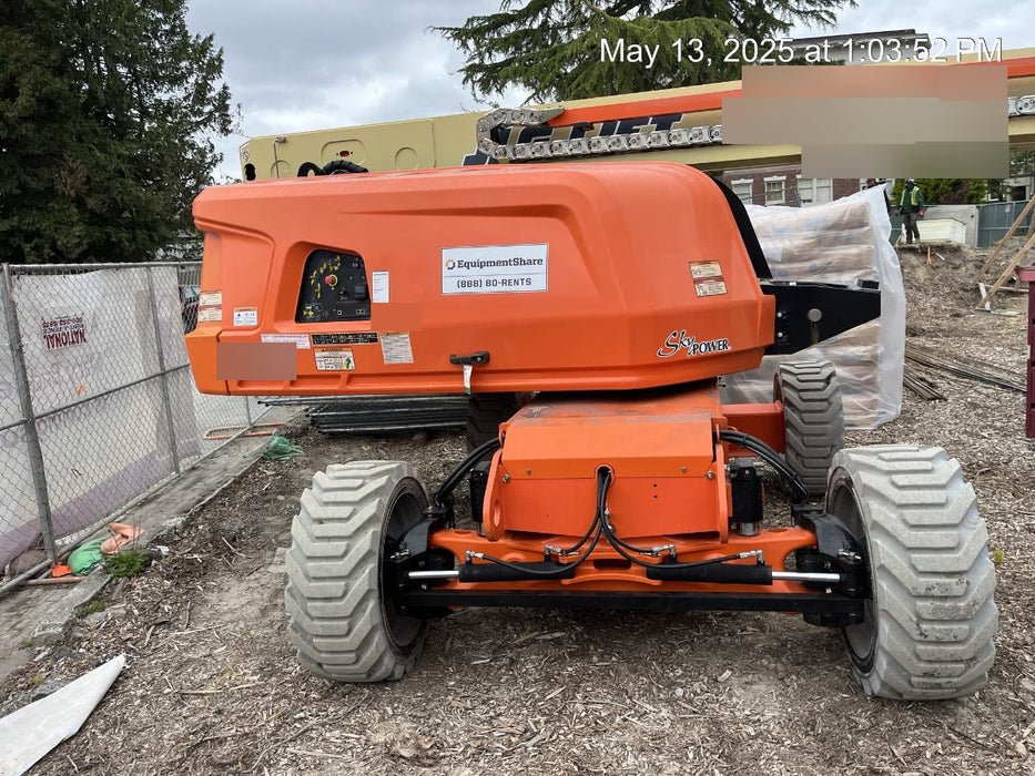 2019 JLG 660SJ